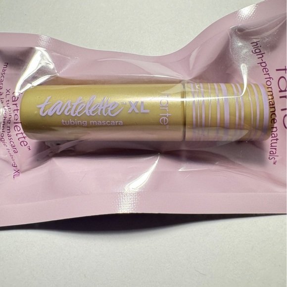 Tarte Tartelette XL Tubing Mascara Black .067oz Travel Size Mini 2ml Clean Vegan - Picture 4 of 7